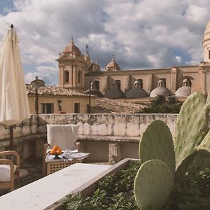 Palazzo Trigona Suites